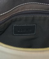 LOEWE（ロエベ）ショルダーバッグ ベージュ サイズ:- レディース/2200716267379