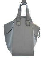 LOEWE（ロエベ）ショルダーバッグ グレー サイズ:- レディース/2200717697045