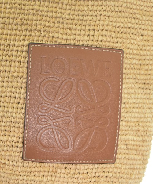 LOEWE（ロエベ）ショルダーバッグ ベージュ サイズ:- レディース/2200718552572