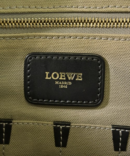 LOEWE（ロエベ）ショルダーバッグ グレー サイズ:- レディース/2200718710064