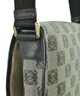 LOEWE（ロエベ）ショルダーバッグ グレー サイズ:- レディース/2200718710064