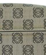 LOEWE（ロエベ）ショルダーバッグ グレー サイズ:- レディース/2200718710064