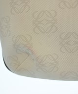 LOEWE（ロエベ）ショルダーバッグ 白 サイズ:- レディース/2200718710439