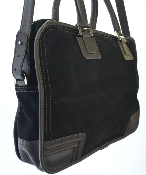 LOEWE（ロエベ）ショルダーバッグ 黒 サイズ:- レディース/2200718710750