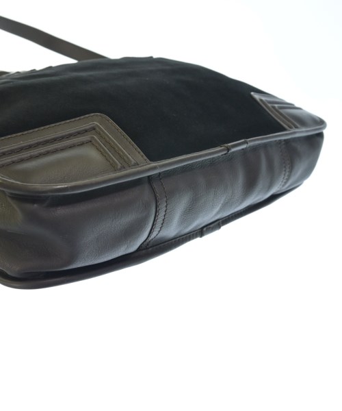 LOEWE（ロエベ）ショルダーバッグ 黒 サイズ:- レディース/2200718710750