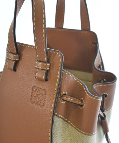 LOEWE（ロエベ）ショルダーバッグ ベージュ サイズ:- レディース/2200708795279