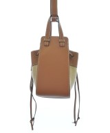LOEWE（ロエベ）ショルダーバッグ ベージュ サイズ:- レディース/2200708795279