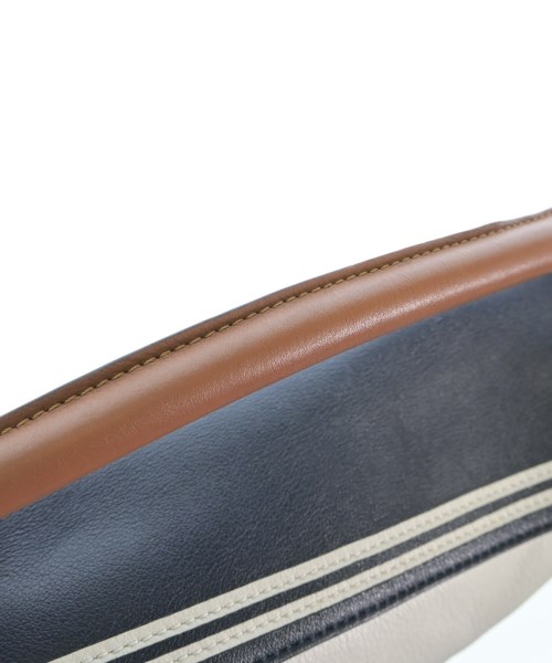 LOEWE（ロエベ）ショルダーバッグ 紺 サイズ:- レディース/2200645208054