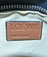 LOEWE（ロエベ）ショルダーバッグ 紺 サイズ:- レディース/2200645208054