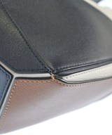 LOEWE（ロエベ）ショルダーバッグ 紺 サイズ:- レディース/2200645208054