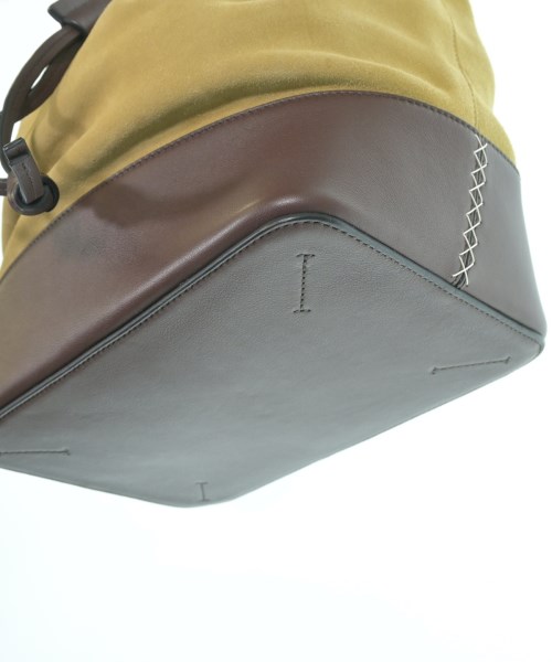 LOEWE（ロエベ）ショルダーバッグ 茶 サイズ:- レディース/2200645421026