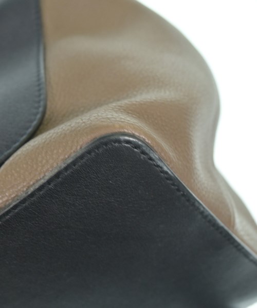 LOEWE（ロエベ）バックパック・リュック 茶 サイズ:- レディース/2200645421064