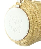 LOEWE（ロエベ）ショルダーバッグ ベージュ サイズ:- レディース/2200643463240