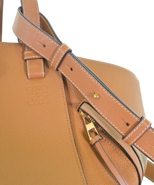LOEWE（ロエベ）ショルダーバッグ ベージュ サイズ:- レディース/2200640273033