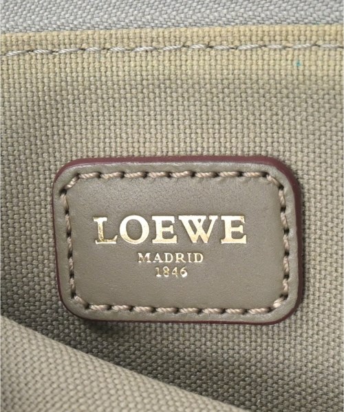 LOEWE（ロエベ）ポーチ グレー サイズ:- レディース/2200648284239