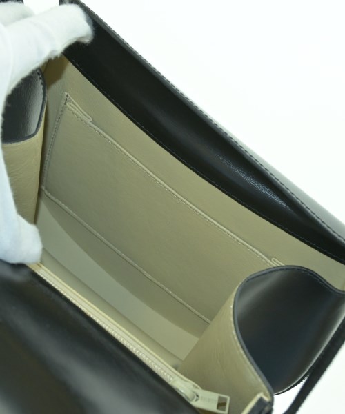 LOEWE（ロエベ）ショルダーバッグ 黒 サイズ:- レディース/2200649433568