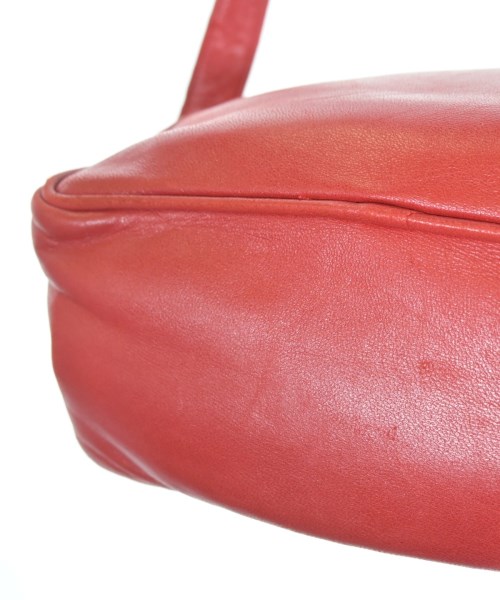 LOEWE（ロエベ）ショルダーバッグ 赤 サイズ:- レディース/2200652144604