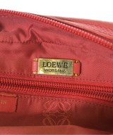 LOEWE（ロエベ）ショルダーバッグ 赤 サイズ:- レディース/2200652144604