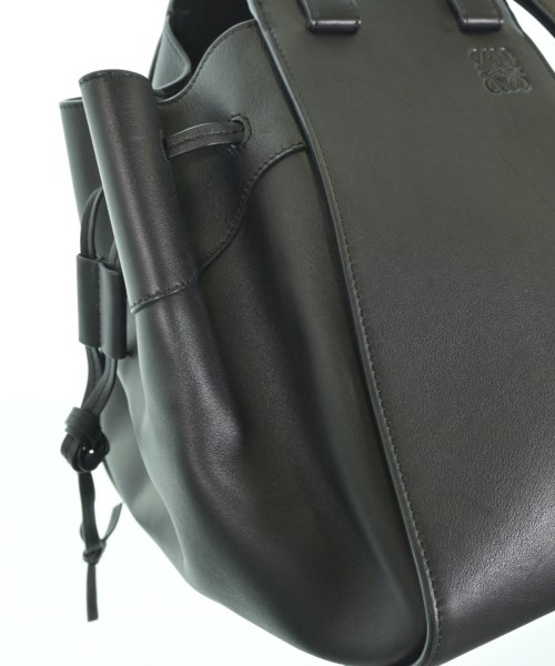 LOEWE（ロエベ）ショルダーバッグ 黒 サイズ:- レディース/2200653330129