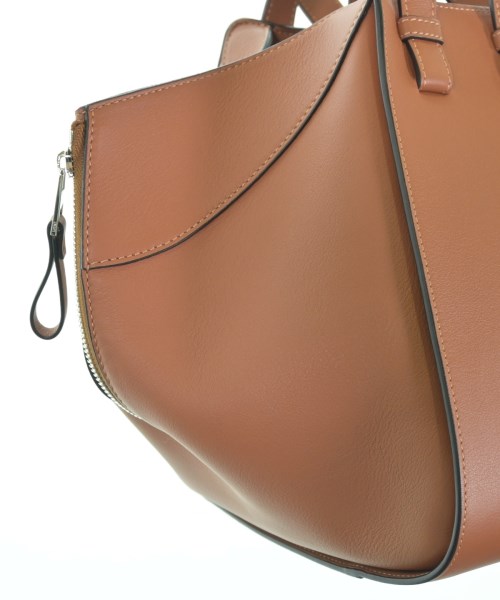 LOEWE（ロエベ）ショルダーバッグ 茶 サイズ:- レディース/2200653709017