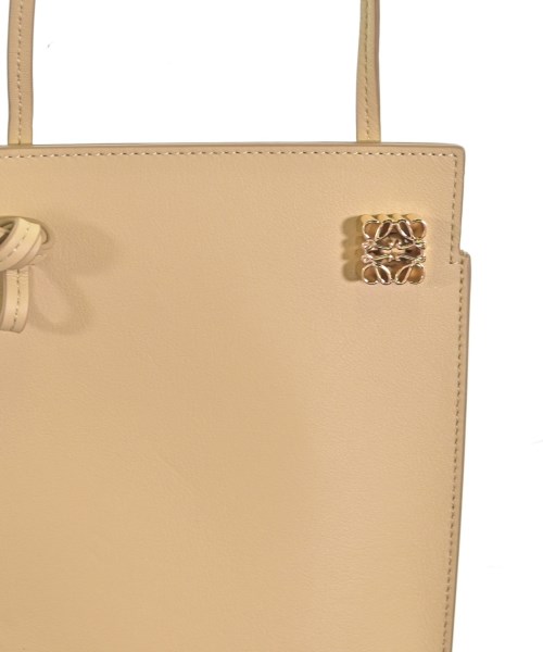 LOEWE（ロエベ）ショルダーバッグ ベージュ サイズ:- レディース/2200702453014