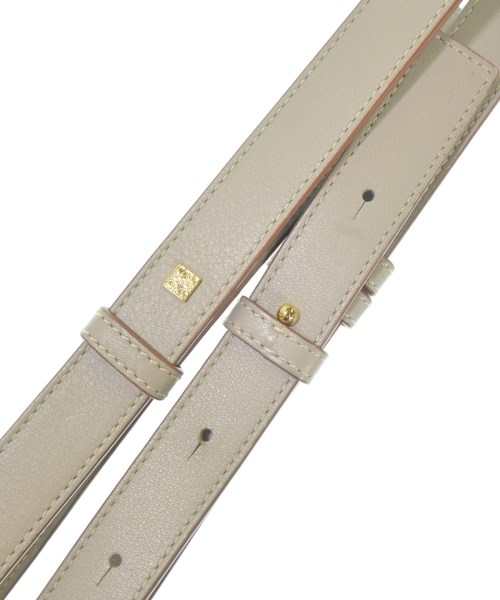 LOEWE（ロエベ）ショルダーバッグ グレー サイズ:SMALL レディース/2200706985016