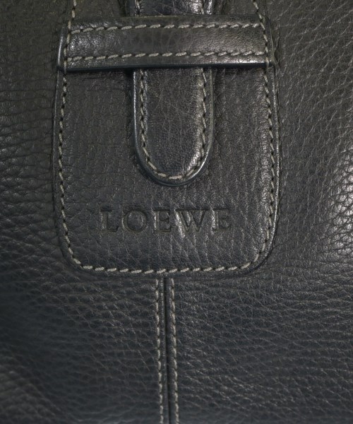 LOEWE（ロエベ）ショルダーバッグ 黒 サイズ:- レディース/2200709604051