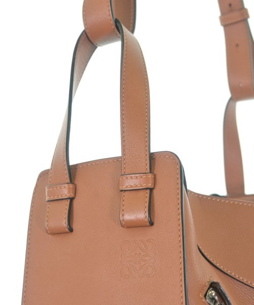 LOEWE（ロエベ）ショルダーバッグ 茶 サイズ:- レディース/2200710445179