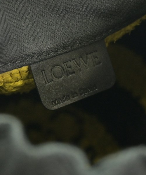 LOEWE（ロエベ）ショルダーバッグ 黒 サイズ:- レディース/2200665944222