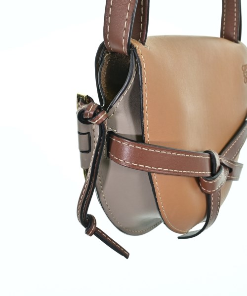 LOEWE（ロエベ）ショルダーバッグ ベージュ サイズ:- レディース/2200666204028