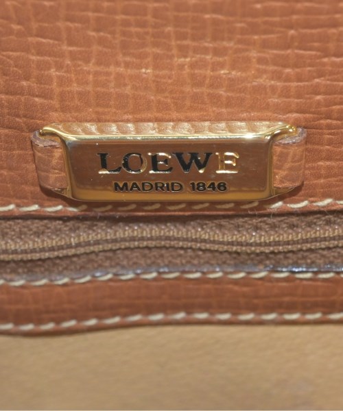 LOEWE（ロエベ）ショルダーバッグ 茶 サイズ:- レディース/2200669730401