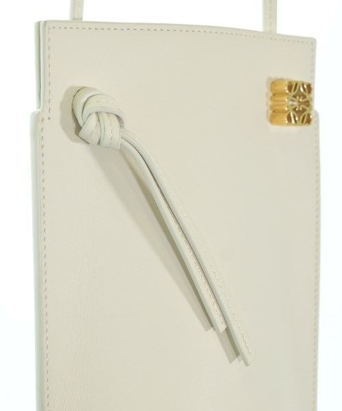 LOEWE（ロエベ）ショルダーバッグ 白 サイズ:- レディース/2200666516091