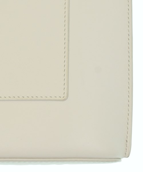 LOEWE（ロエベ）ショルダーバッグ 白 サイズ:- レディース/2200666516091