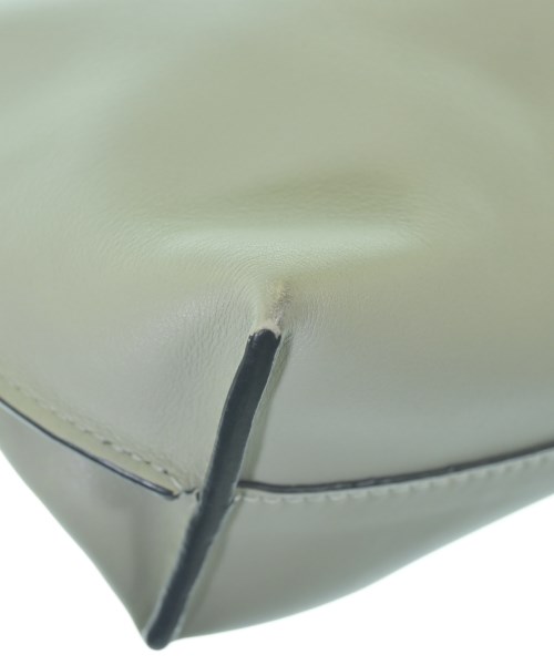 LOEWE（ロエベ）クラッチバッグ グレー サイズ:- レディース/2200666516107