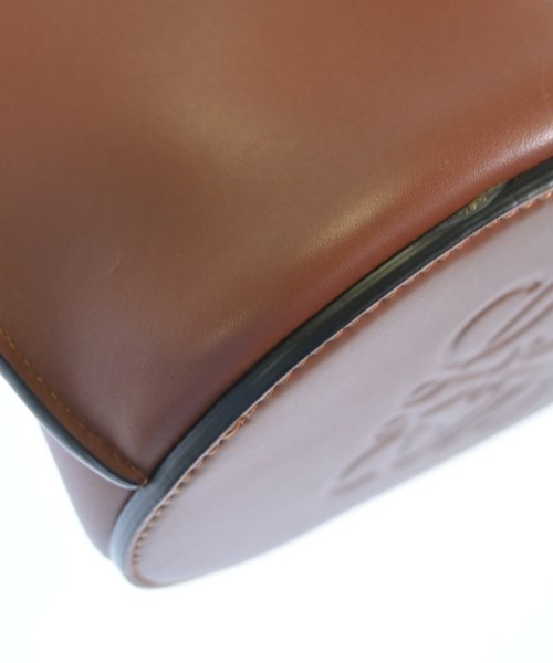 LOEWE（ロエベ）ショルダーバッグ 茶 サイズ:- レディース/2200666611048