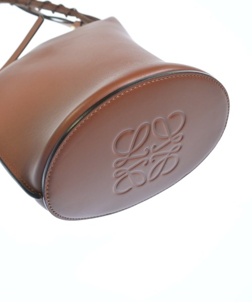 LOEWE（ロエベ）ショルダーバッグ 茶 サイズ:- レディース/2200666611048