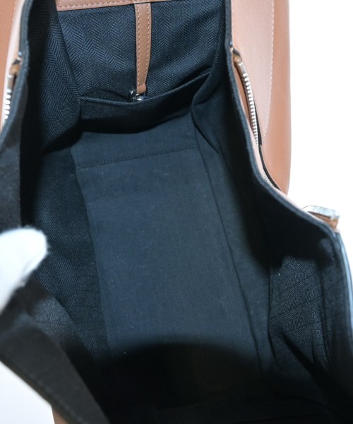 LOEWE（ロエベ）ショルダーバッグ 茶 サイズ:- レディース/2200670757510
