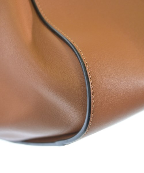 LOEWE（ロエベ）ショルダーバッグ 茶 サイズ:- レディース/2200670757510