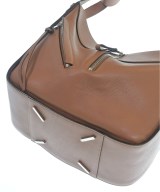 LOEWE（ロエベ）ショルダーバッグ 茶 サイズ:- レディース/2200672256806