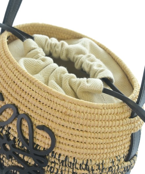 LOEWE（ロエベ）ショルダーバッグ ベージュ サイズ:- レディース/2200672257063