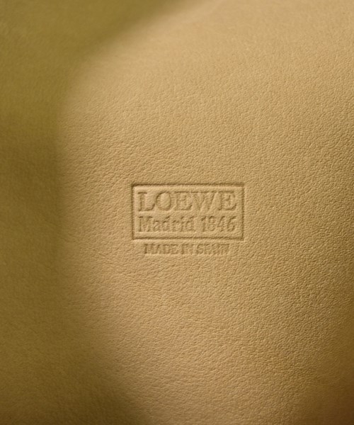 LOEWE（ロエベ）ショルダーバッグ ベージュ サイズ:- レディース/2200719902550