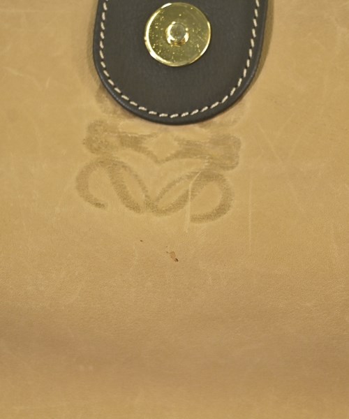 LOEWE（ロエベ）ショルダーバッグ ベージュ サイズ:- レディース/2200719902550