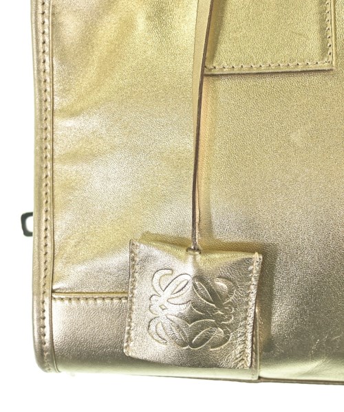 LOEWE（ロエベ）ハンドバッグ ゴールド サイズ:28 レディース/2200719903779