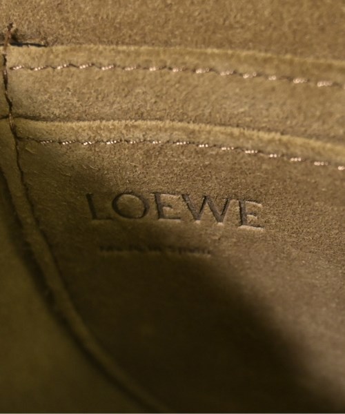 LOEWE（ロエベ）ショルダーバッグ グレー サイズ:- レディース/2200719903915