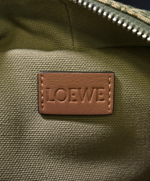 LOEWE（ロエベ）ショルダーバッグ 緑 サイズ:- レディース/2200719903953