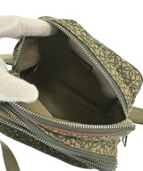 LOEWE（ロエベ）ショルダーバッグ 緑 サイズ:- レディース/2200719903953