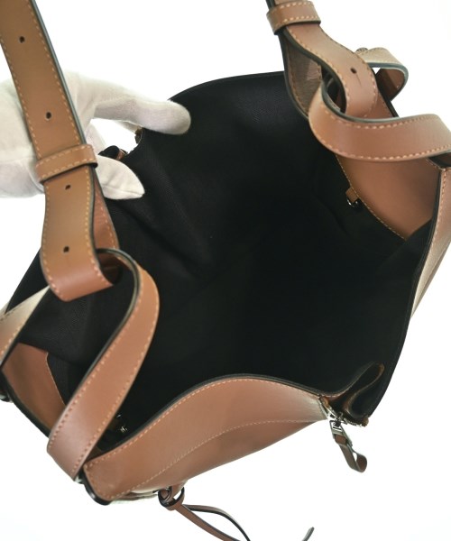 LOEWE（ロエベ）ショルダーバッグ 茶 サイズ:- レディース/2200719904318