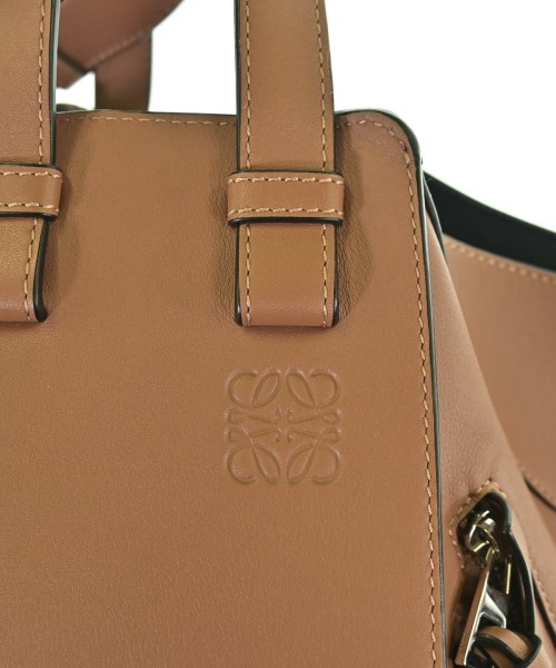 LOEWE（ロエベ）ショルダーバッグ 茶 サイズ:- レディース/2200719904318