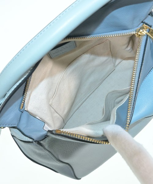 LOEWE（ロエベ）ショルダーバッグ 青 サイズ:- レディース/2200719953361