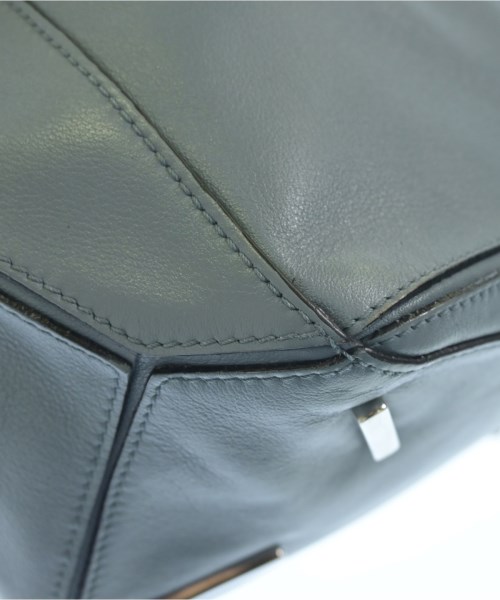 LOEWE（ロエベ）ショルダーバッグ 青 サイズ:- レディース/2200719953378